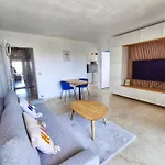 Vue Incroyable Le Mourillon تولون